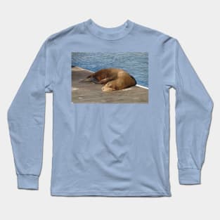 Knapping on the Dock of The Bay Long Sleeve T-Shirt